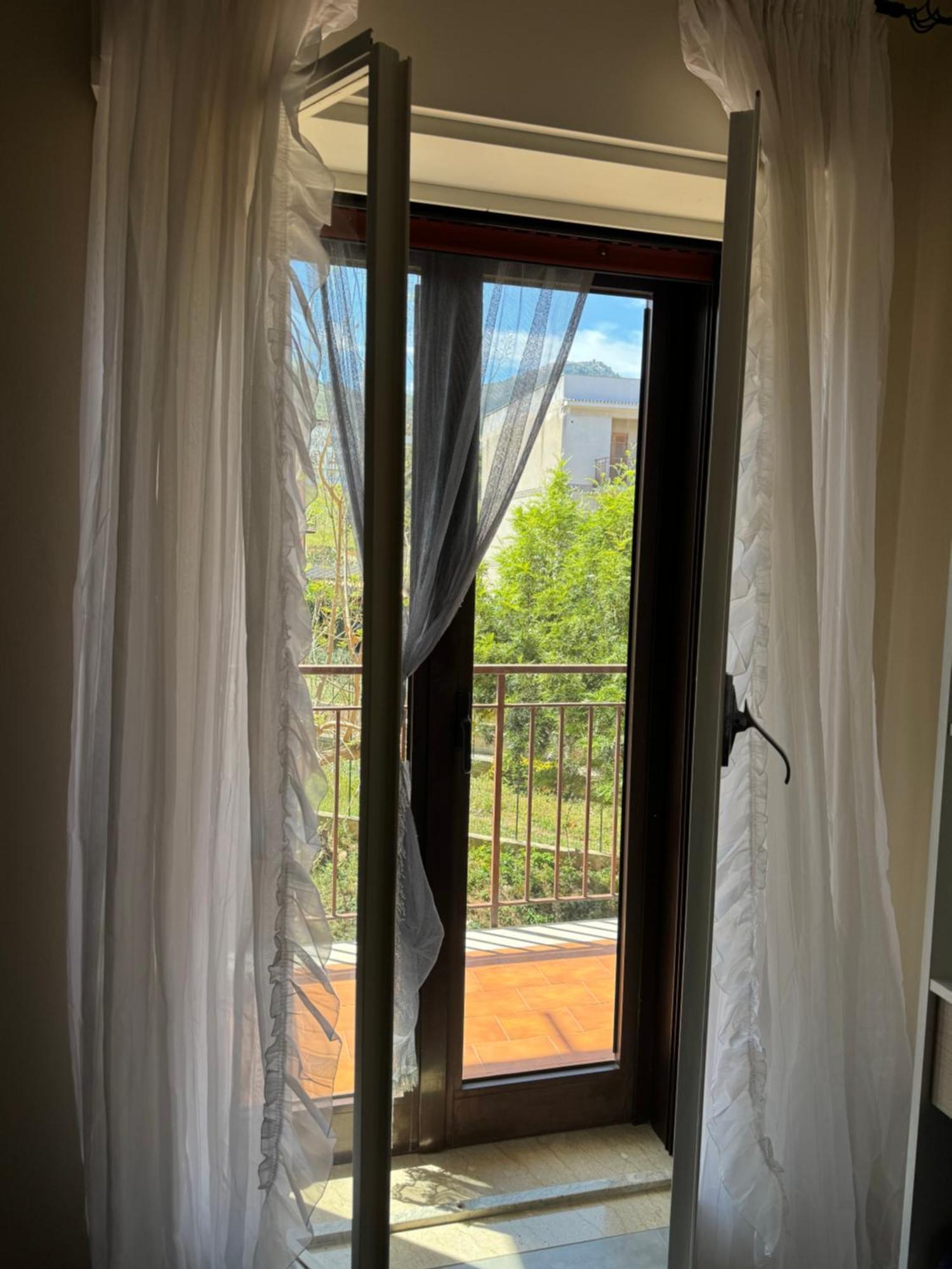 B&B Aria Di Mare - Pollina Sicilia Finale Exteriér fotografie